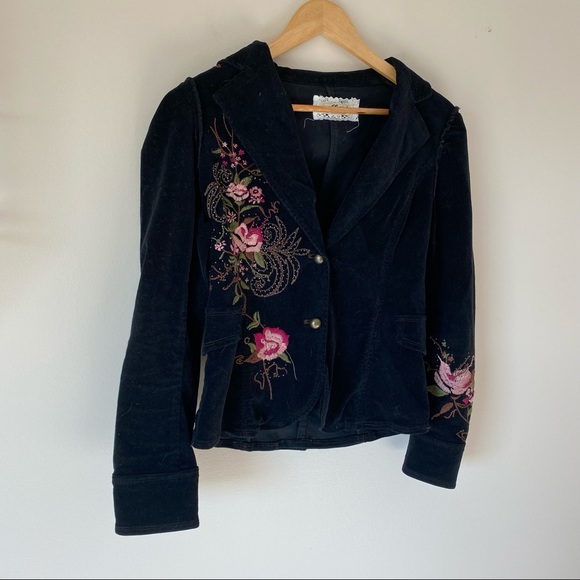 ❤️3 for $30❤️ Vintage Floral Embroidered Blazer - Picture 2 of 6